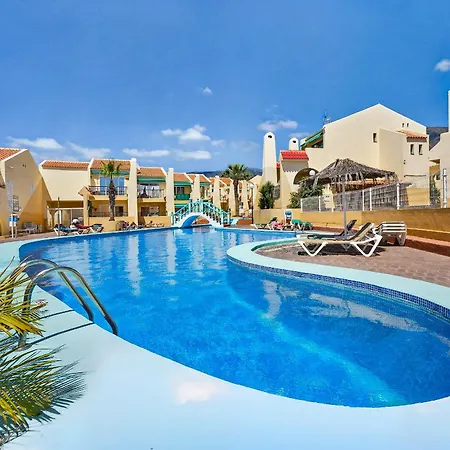 Mare Apartment, 5 Min From The